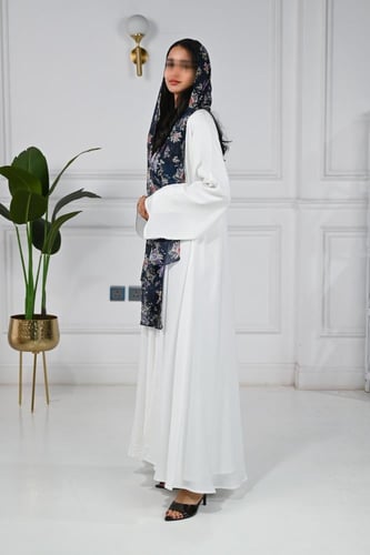 عباية بلاك بيري كلوش