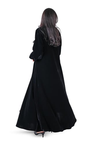 عباية مخمل شتوي سادة اسود