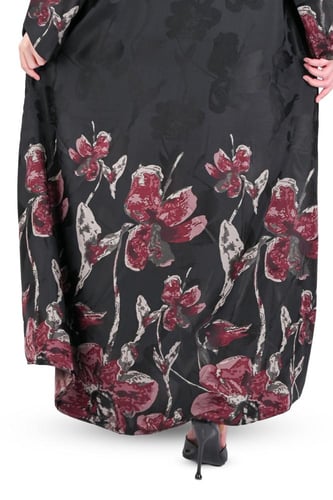 عباية ملكي مع جكار عودي