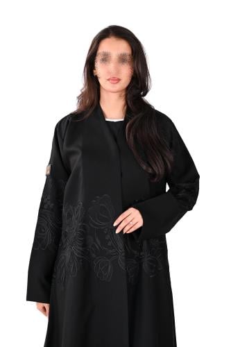 عباية كريب بتطريز اسود