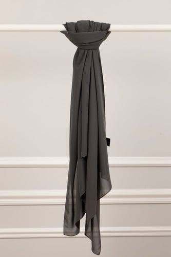 طرحة رمادي فاتح سادة