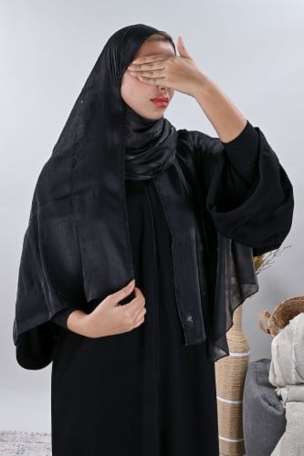 طرحة سوداء بفصوص