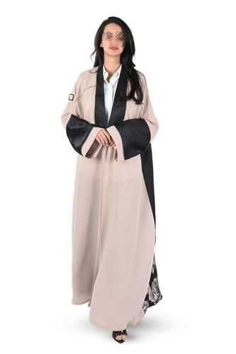 عباية نص كلوش بقماش جكار