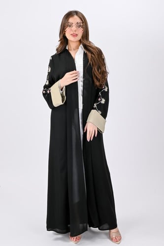 عباية الندى مع تطريز ملون