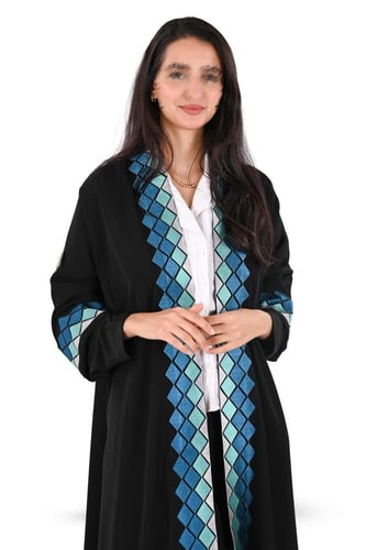 عباية انترنت بتطريز ملون