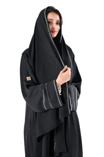 عباية ربع كلوش بفصوص على الكم