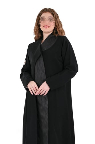 عباية كلوش مع جكار من الامام