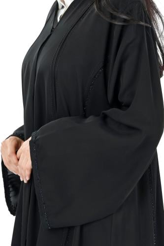 عباية كلوش بتطريز يدوي