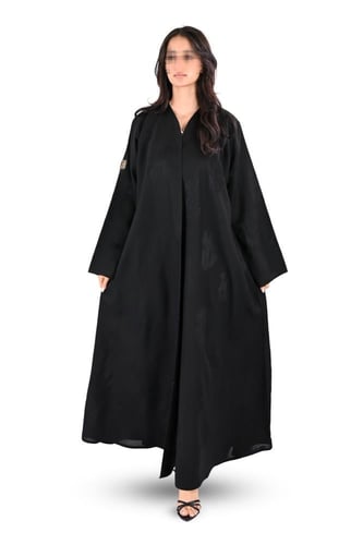 عباية كريب مطرز اسود