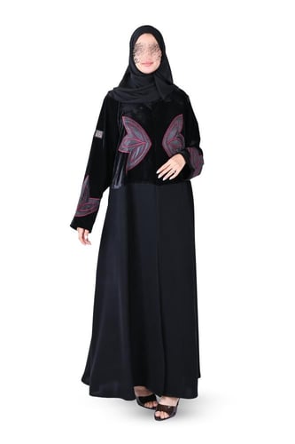 عباية مخمل بتطريز عودي