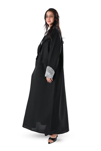 عباية كريب شك يدوي فضي