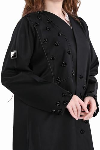 عباية كلوش بتطريز شك يدوي