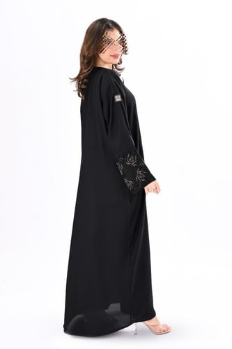 عباية أرماني بتطريز يدوي نحاسي