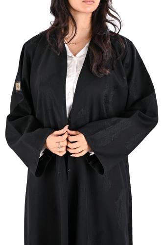 عباية كريب مطرز اسود