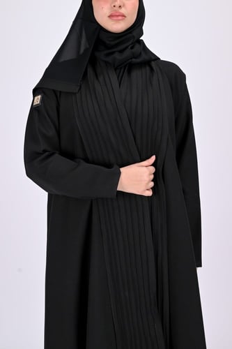 عباية كريب كلوش بكسرات من الامام