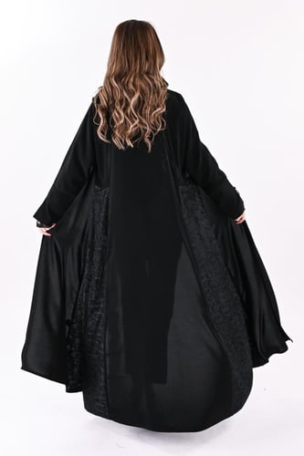 عباية ملكي كلوش بدنتيل