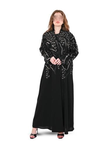 عباية ملكي بتطريز اسود ونحاسي وفصوص