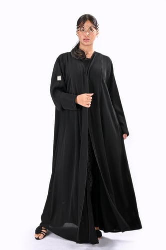 عباية كلوش بتطريز يدوي على الظهر