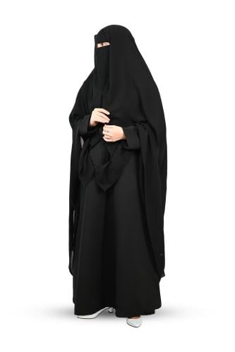 خمار مع النقاب