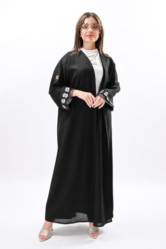 عباية كريب بكلفة ابيض