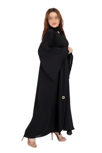 عباية الندى كلوش بكسرات ناعمة وكم مفتوح