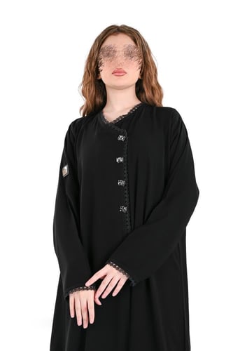 عباية ملكي بكلفة و اكسسوار رصاصي