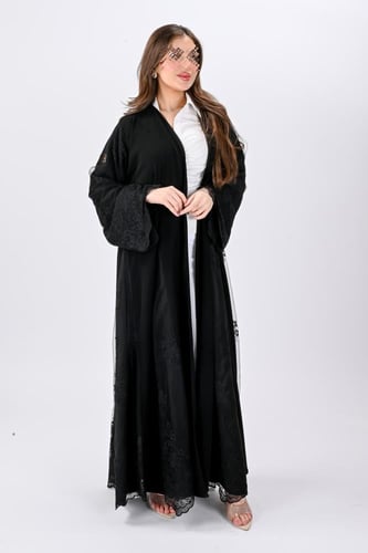 عباية ملكي كلوش مع تل مطرز