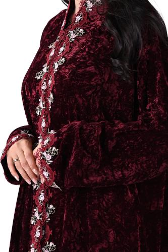 عباية مخمل مكسر بكلفة من الامام