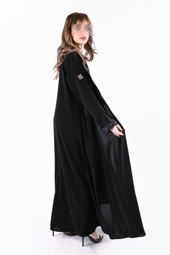 عباية ملكي بكم اسود