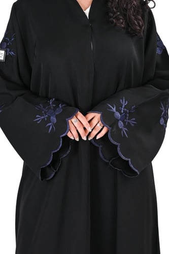 عباية انترنت بتطريز كحلي