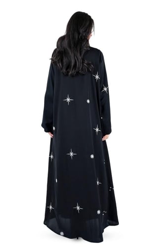 عباية بلاك بيري بتطريز منثور