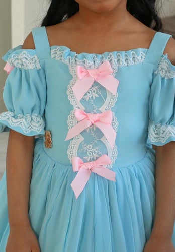 فستان سماوي فيونكات وردي مع الطوق