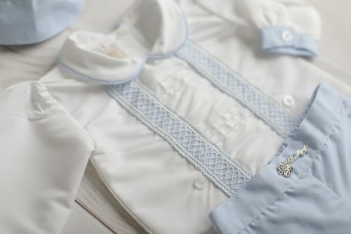 بدلة ولادي أبيض سماوي