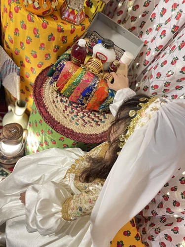 فستان رمضاني سكري بدون طوق