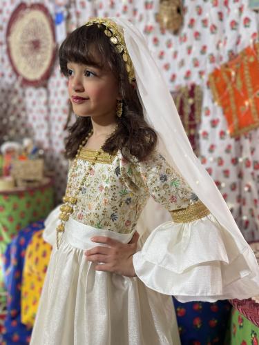 فستان رمضاني سكري بدون طوق