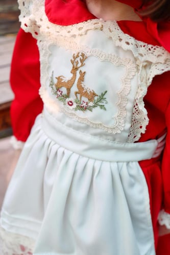 فستان أحمر ريفي مكون من ثلاث قطع