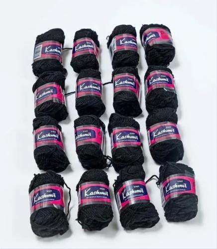 خيط صوف كشمير ١٦ لفه اسود
