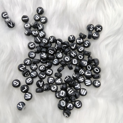 خرز حروف أسود مدور 6mm