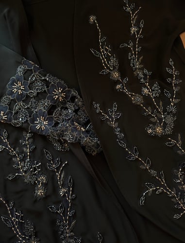 Moonveil abaya