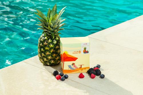 كيني فاكهي — معالجة كربونيك