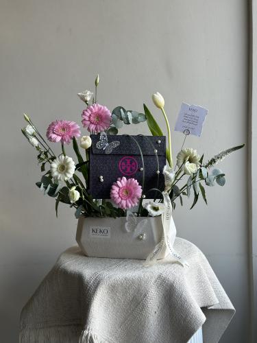 اسورة توري بورش مع تنسيق مميز