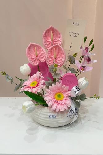 فازة المشاعر - مع حلق من توس | ورد صناعي