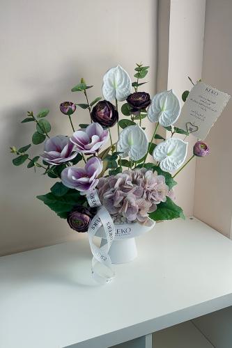 فازة ورد صناعي