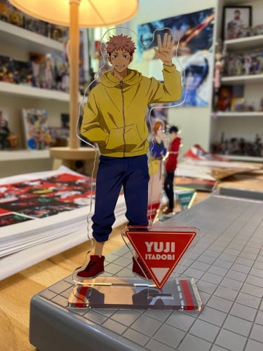 اكريلك ايتادوري