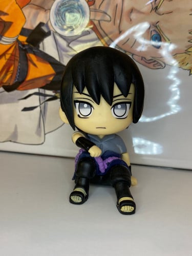 Sasuke figure