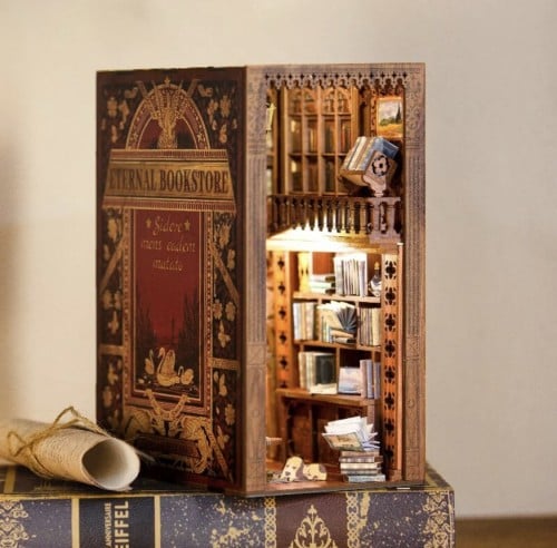 خشبيات - المكتبة