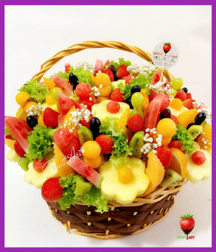 سلة فواكه الحب