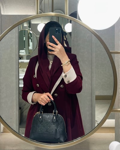 عباية رسمية مع فستان