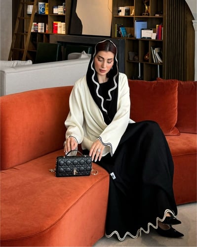 عباية كريب مموج