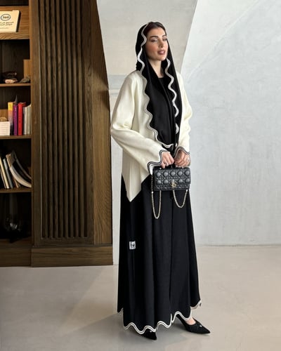 عباية كريب مموج